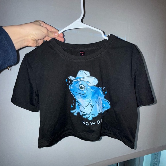 ROMWE Black Tee with Blue Frog Design howdy cowboy country funny crop top - Picture 6 of 8